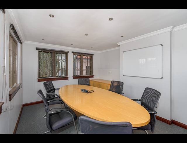438M² BUSINESS TO LET IN NORWOOD